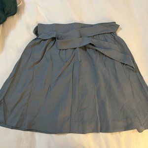 business casual skirt with tie